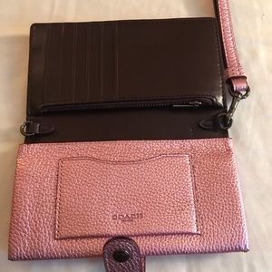 Coach Bags - Coach Wristlet Wallet Like New Coach Bags - Coach Wristlet Wallet Like New